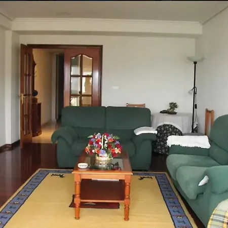 Apartment - 3 Bedrooms With Wifi - 03683