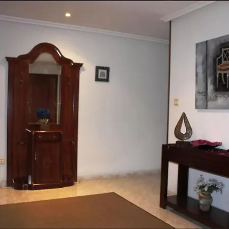 Apartment - 3 Bedrooms With Wifi - 03683 *